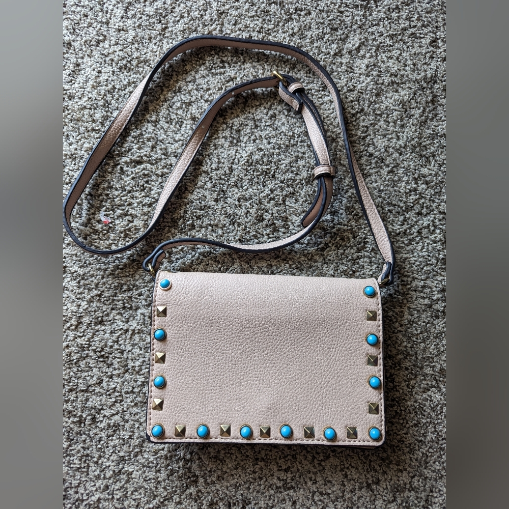 Pink purse by Urban Expressions